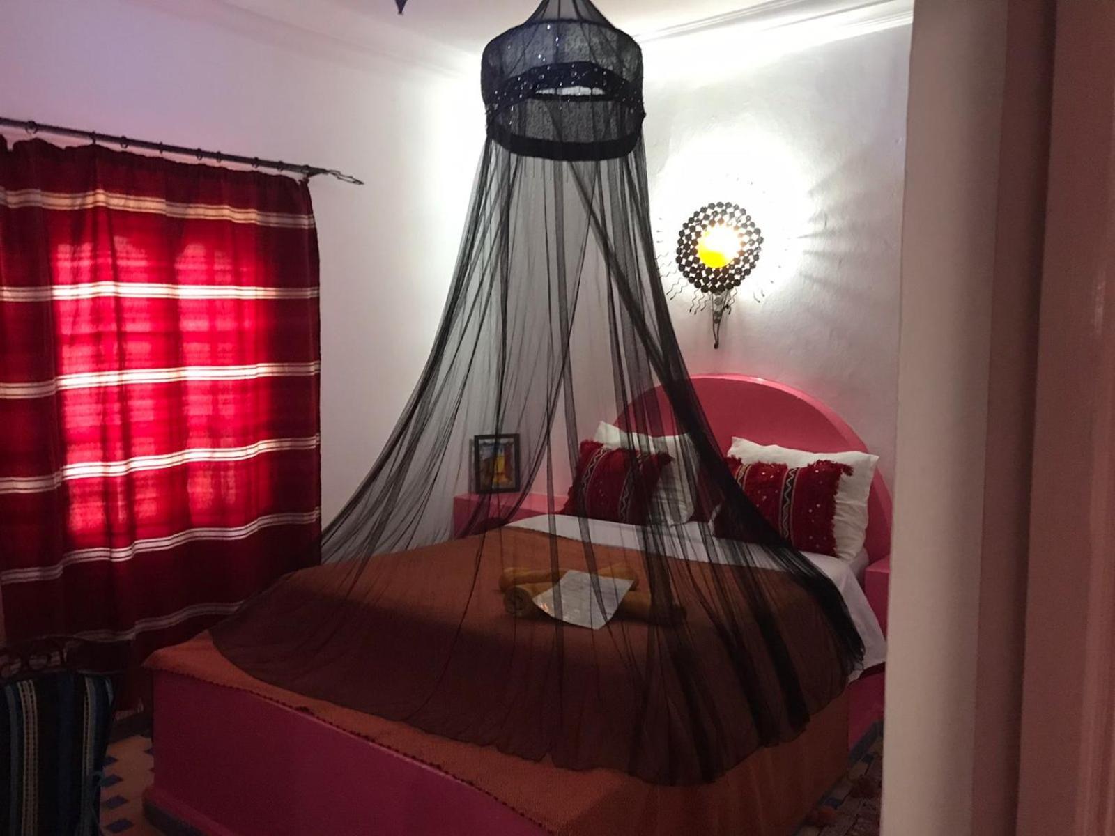 Hotel Riad Gnaoua Есувейра Екстериор снимка